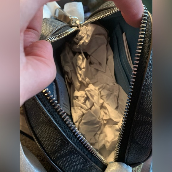 Authentic COACH Signature Coated canvas /smooth leather zip top crossbody - Picture 5 of 9